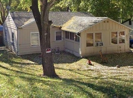 6025 Freeman Avenue, Kansas City, KS 66102