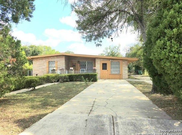 1802 Ceralvo St., San Antonio, TX 78237