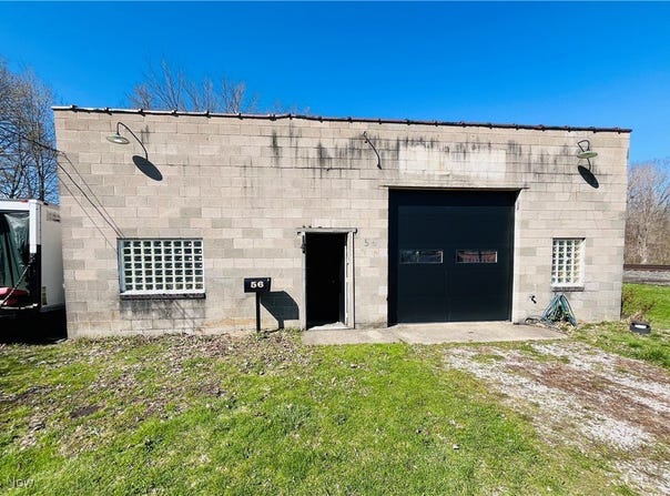 56 N Eagle Street, Geneva, OH 44041