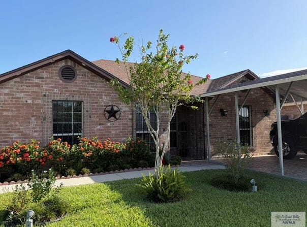 2674 PARIS ST., BROWNSVILLE, TX 78520