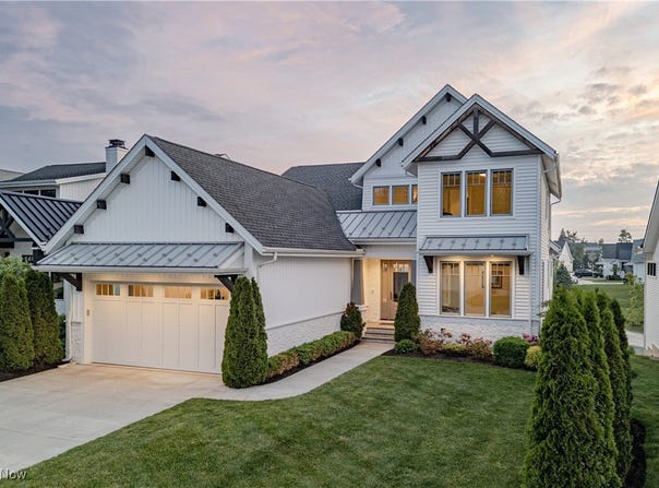 109 Bridgeport Way, Mayfield Heights, OH 44124