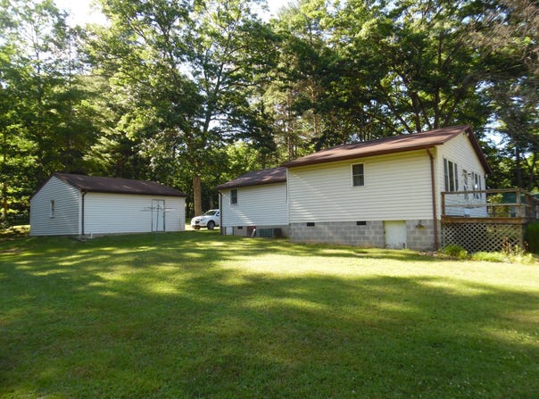 121 Seebert Heights Lane, Hillsboro, WV 24946