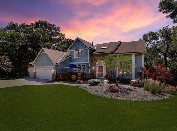 13429 Georgia Circle, Apple Valley, MN 55124