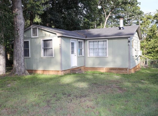 841 Dogwood Trail, Logansport, LA 71049