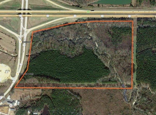 Hwy 371, Mooreville, MS 38857