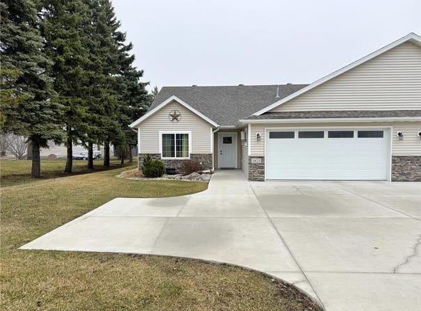 1821 S Cascade Street, Fergus Falls, MN 56537