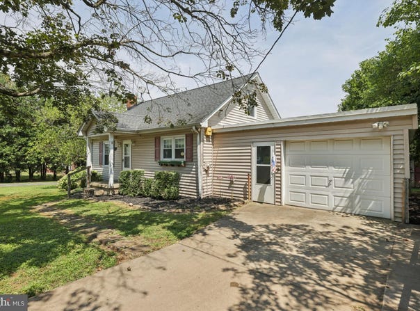 5903 WOODBINE ROAD, WOODBINE, MD 21797