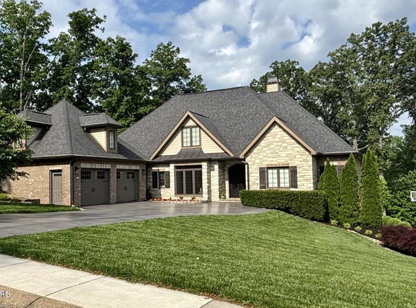 2041 Majestic Circle, Dandridge, TN 37725