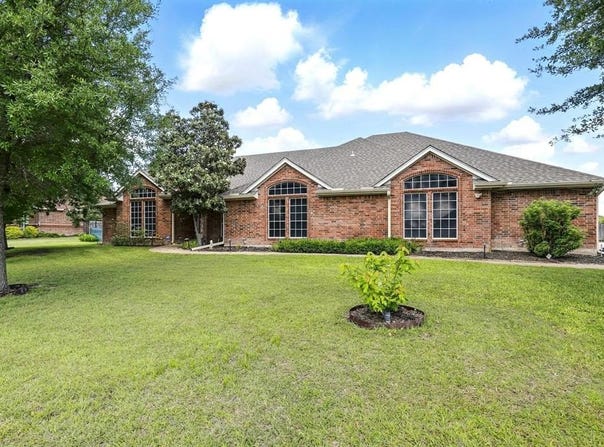 1233 Fox Hunt Trail, Willow Park, TX 76087