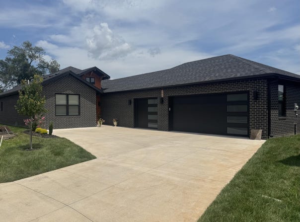 5955 S Farm Road 163, Springfield, MO 65810