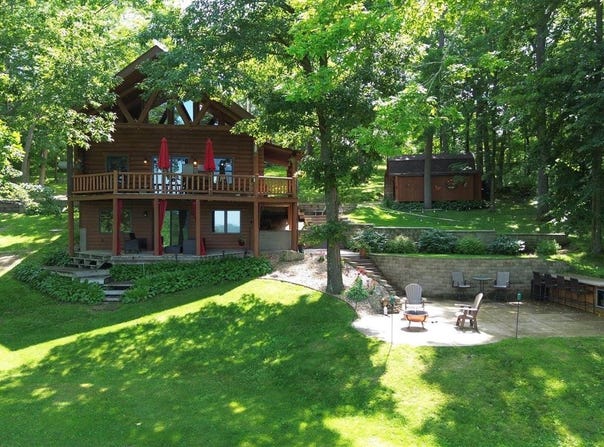 20643 Deer Island View Rd, Seneca, WI 54626