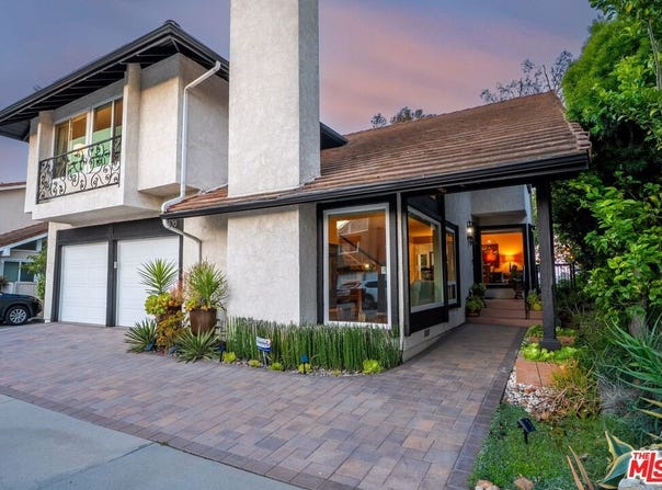 2870 Angelo Dr, Los Angeles, CA 90077