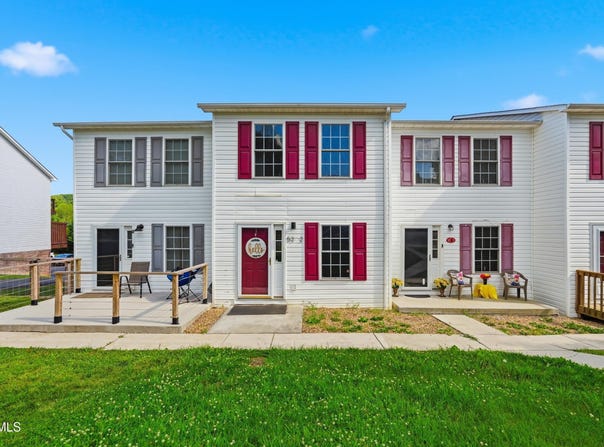 52 Tulip Grove Circle, Bristol, TN 37620