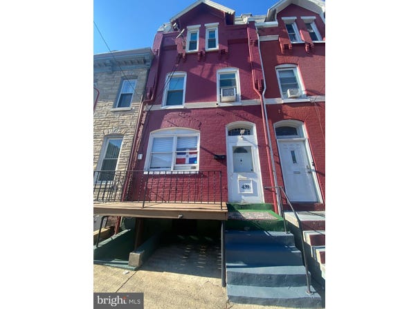 439 BUTTONWOOD STREET, READING, PA 19601