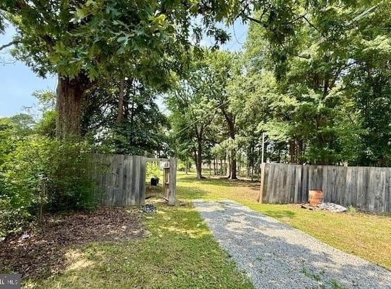 6807 ALLENTOWN ROAD, TEMPLE HILLS, MD 20748