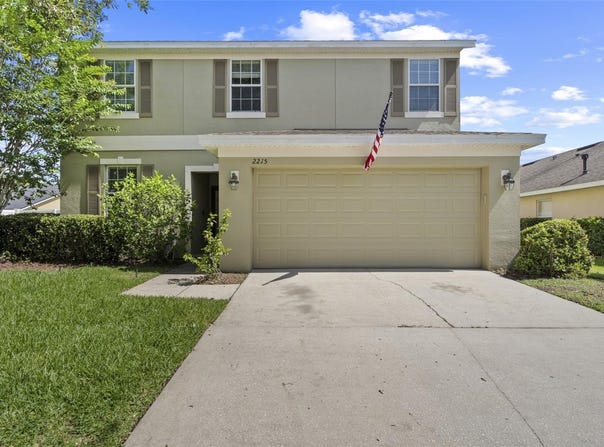 2215 NATOMA BOULEVARD, MOUNT DORA, FL 32757