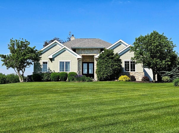 14183 Thomson Road, Thomson, IL 61285