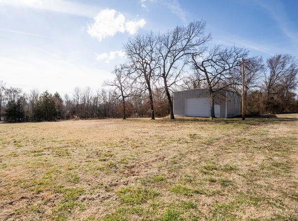 380 E 437 Road, Spavinaw, OK 74366