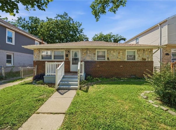 2223 Courtney Avenue, Norfolk, VA 23504