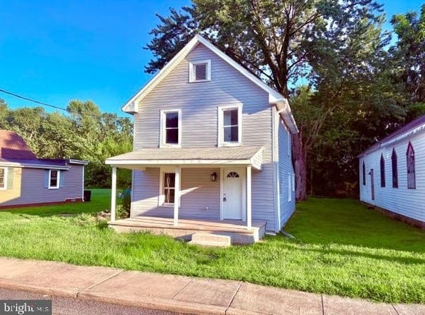 131 W MISPILLION STREET, HARRINGTON, DE 19952