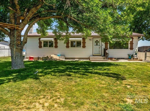 548 Wiseman Street, Hansen, ID 83334