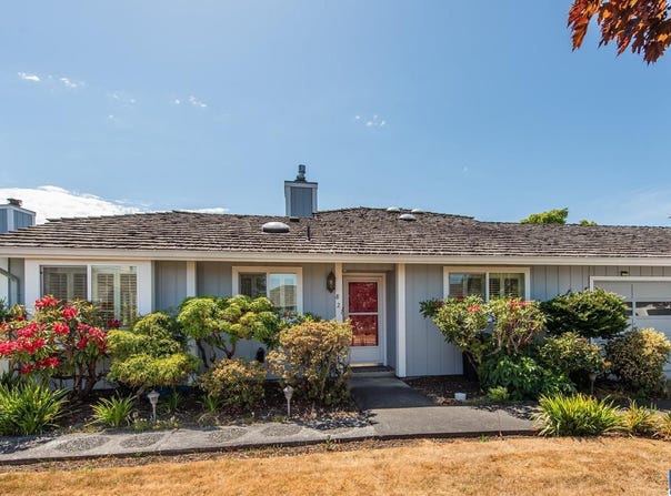 821 N Bakehouse Court, Sequim, WA 98382