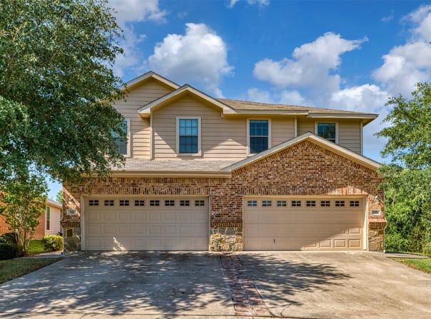 339 Orbit Drive, Lavon, TX 75166