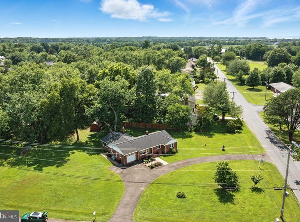 1872 HARBOR DRIVE, CHESTER, MD 21619