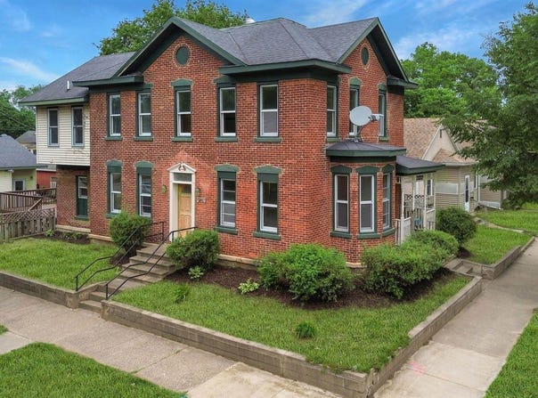 1501 Johnson St, La Crosse, WI 54601
