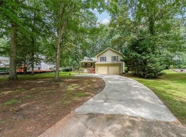 269 POWDER MILL Drive, Dallas, GA 30157