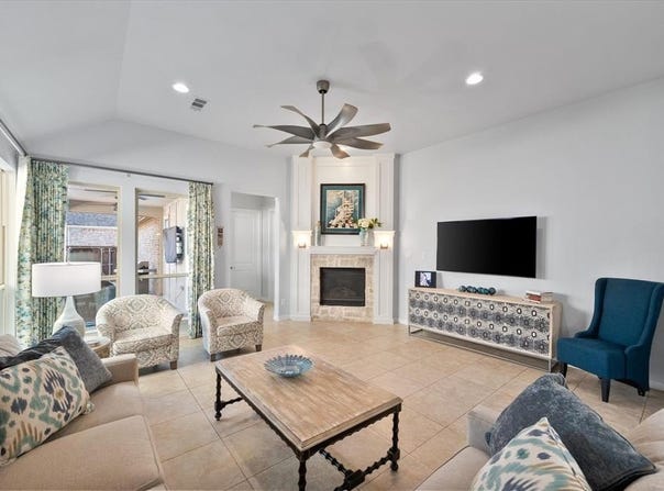 1003 Lone Ivory Trail, Arlington, TX 76005