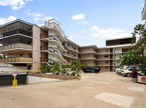 75-5719 ALII DR unit: 220, Kailua-Kona, HI 96740
