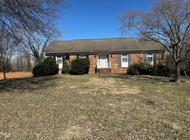 413 Montcrest Drive, Kernersville, NC 27284