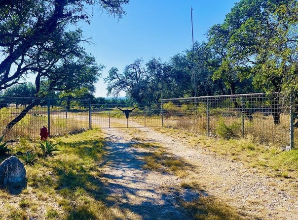 1031 Shin Oak lot: 32-3, Junction, TX 76854