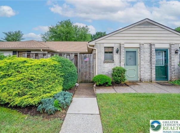3009 Aronimink, Lower Macungie Twp, PA 18062