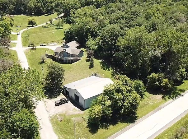 19417 Clarkson Rd., Pacific Junction, IA 51561
