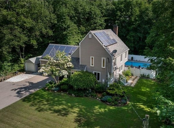 61 Northbridge Road, Mendon, MA 01756