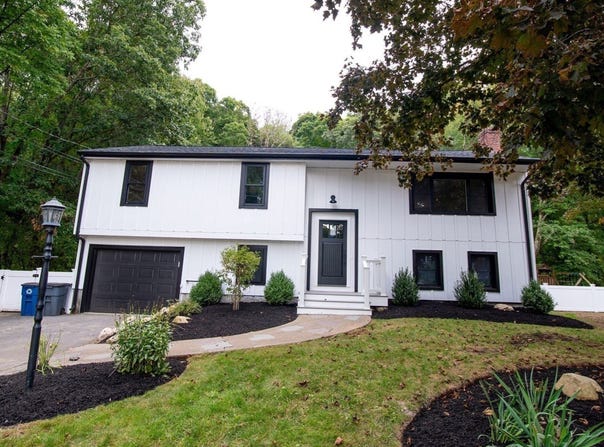 85 Alden Rd, Holliston, MA 01746