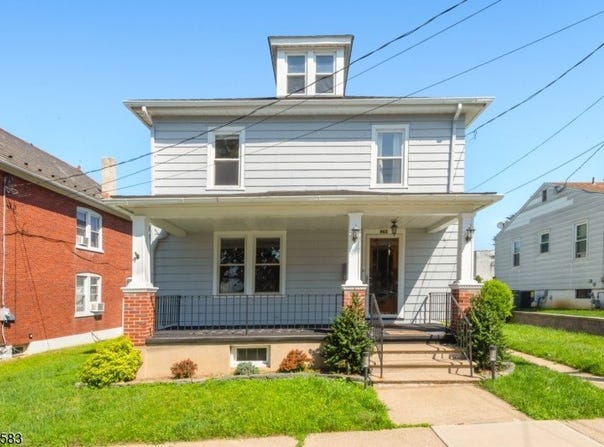 465 Thomas St, Phillipsburg Town, NJ 08865-3315
