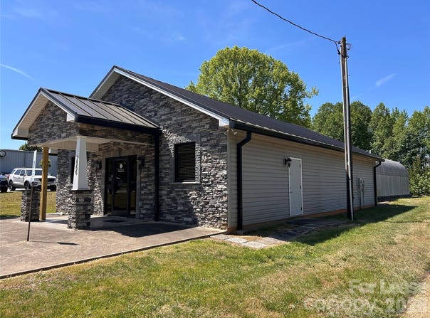3866 E NC 27 Highway, Iron Station, NC 28080