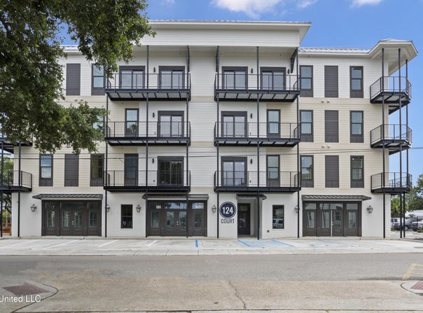 124 Court Unit #207 Street, Bay Saint Louis, MS 39520