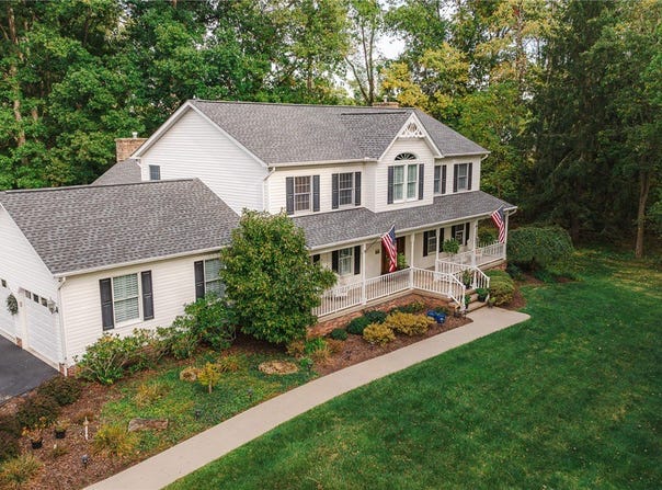 391 Browns Hill Rd, Middlesex Twp, PA 16059
