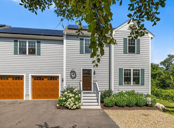 98 Marion Road, Mattapoisett, MA 02739