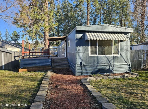4301 E Maplewood Ave, Post Falls, ID 83854