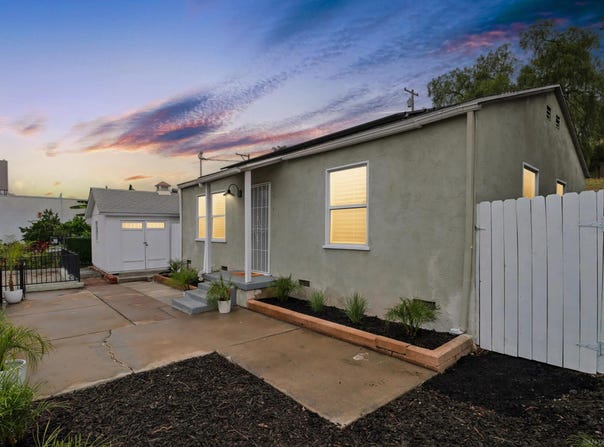 7282 University Ave, La Mesa, CA 91942