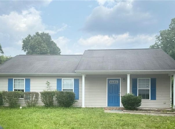 10 Haig Court, Greensboro, NC 27405