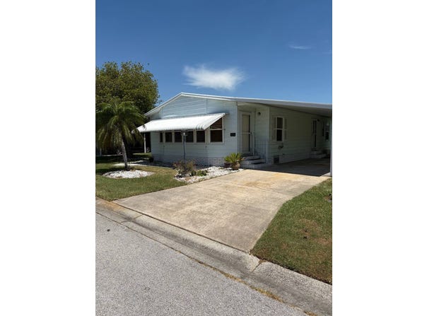 2336 Bent Pine Drive, Melbourne, FL 32904