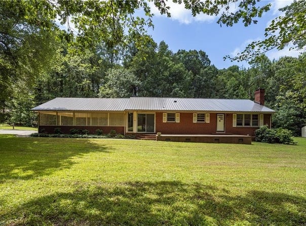 313 W Steeple Chase Road, Greensboro, NC 27406