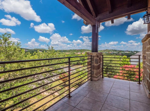 101 Stephanie LN, Austin, TX 78738