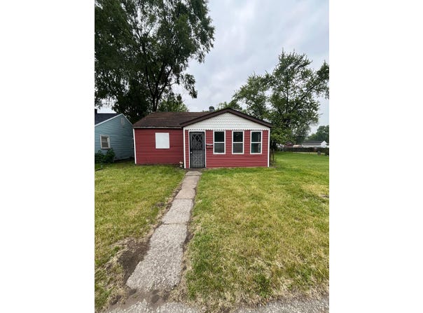 907 Central Avenue, Gary, IN 46407